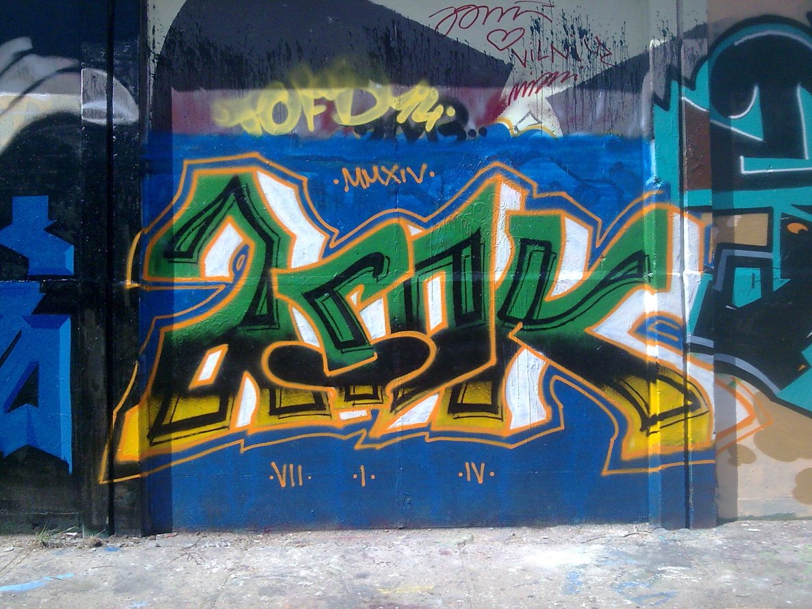 Graffiti Wall in Vilnius - Photo by 714 - eser, svk, 714 (2014)