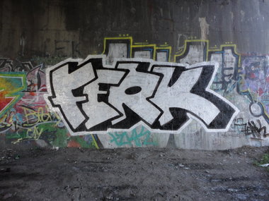 Graffiti Bombing - Photo by 73