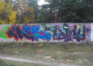 Graffiti Wall in Kyiv - Photo by 96TOY - CHEFS, CRW (2010)