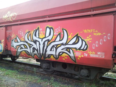Graffiti Train - Photo by ABCmaniac - demon