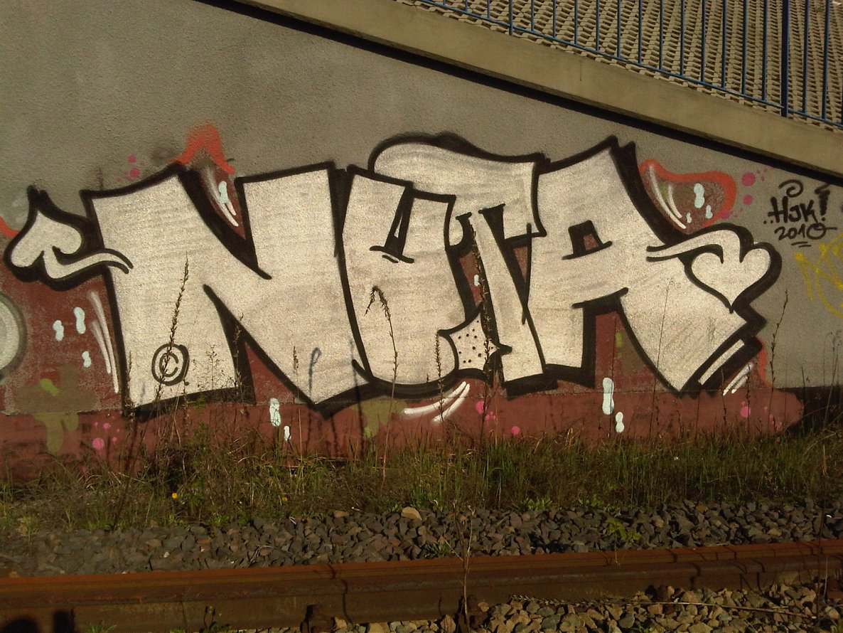 Graffiti Wall - Photo by ABCmaniac