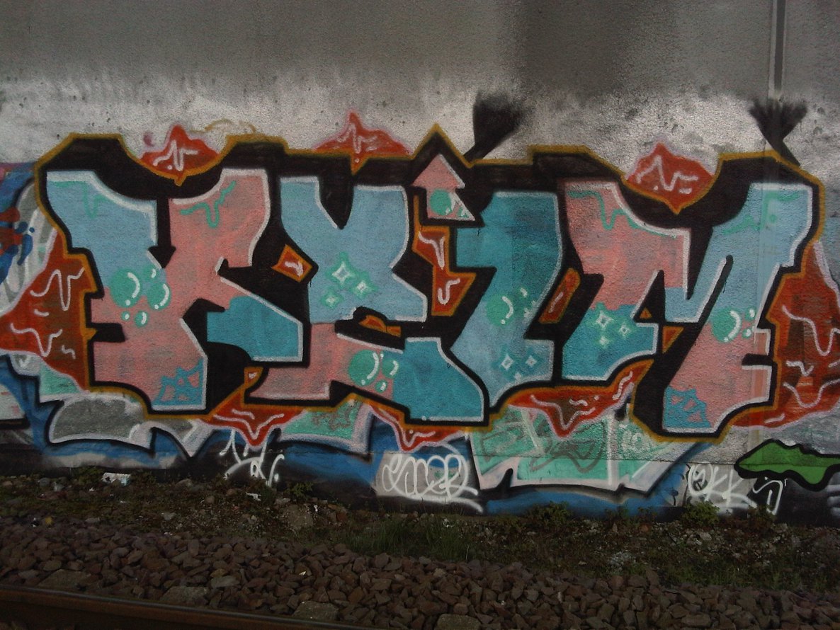 Graffiti Wall - Photo by ABCmaniac
