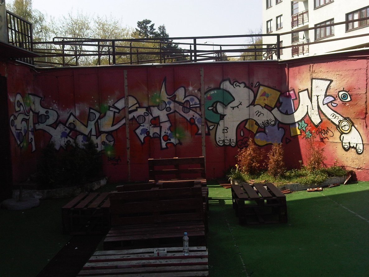 Graffiti Wall - Photo by ABCmaniac