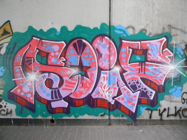 Graffiti Wall - Photo by ABCmaniac