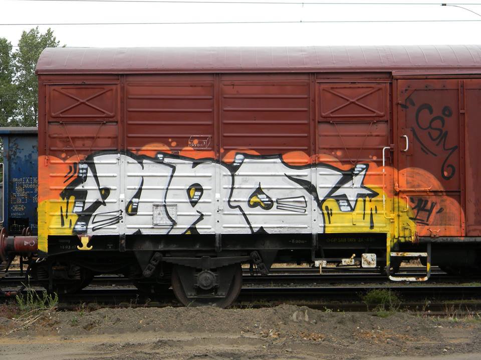 Graffiti Train - Photo by ABCmaniac - uno, fr8