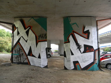 Graffiti Bombing - Photo by ABCmaniac