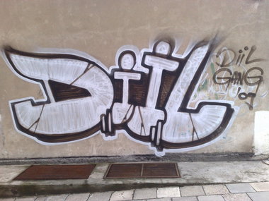 Graffiti Wall - Photo by ABCmaniac