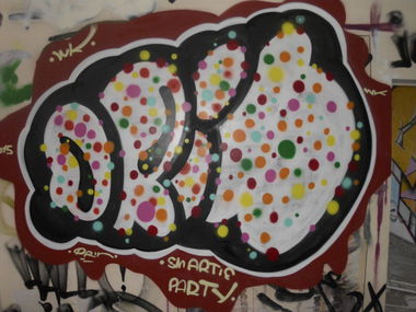 Graffiti Wall - Photo by AER0S0L - QRIN, SMARTIE, PARTY