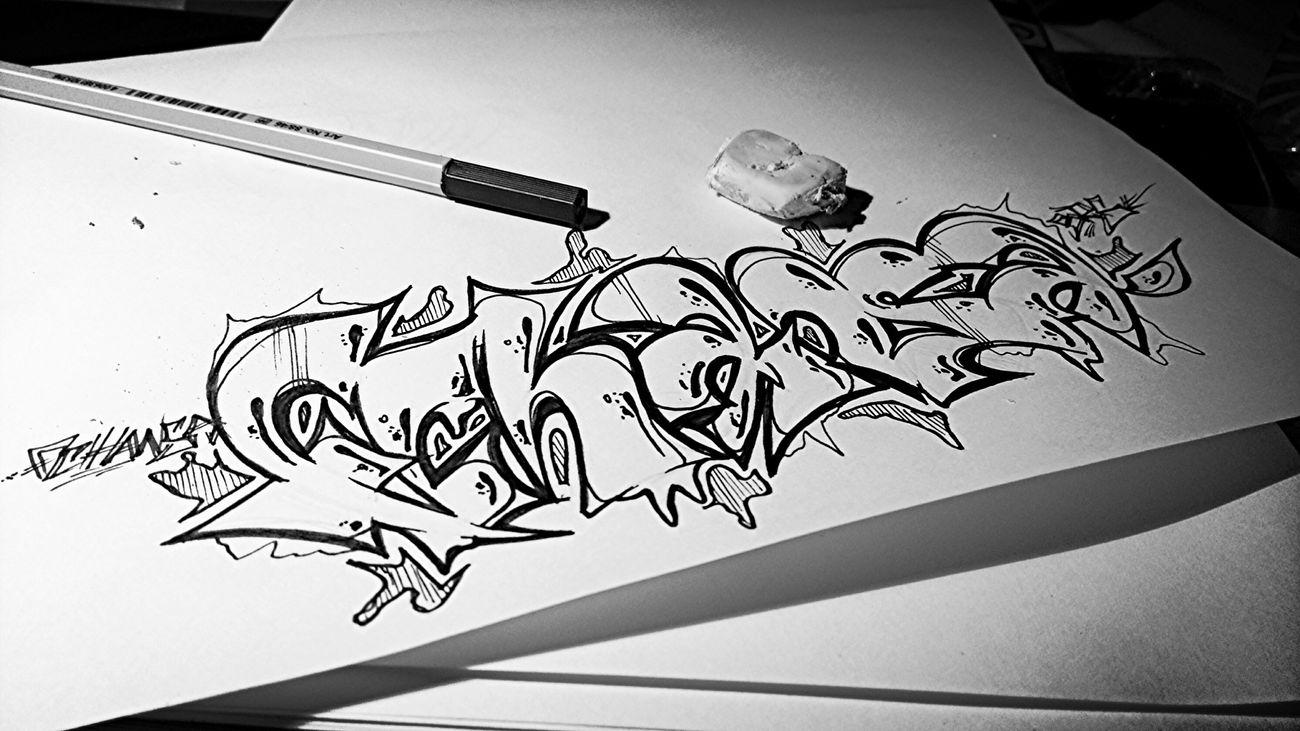 Graffiti Sketch - Photo by AGON - FCHansa, Puls, BRS (2015)