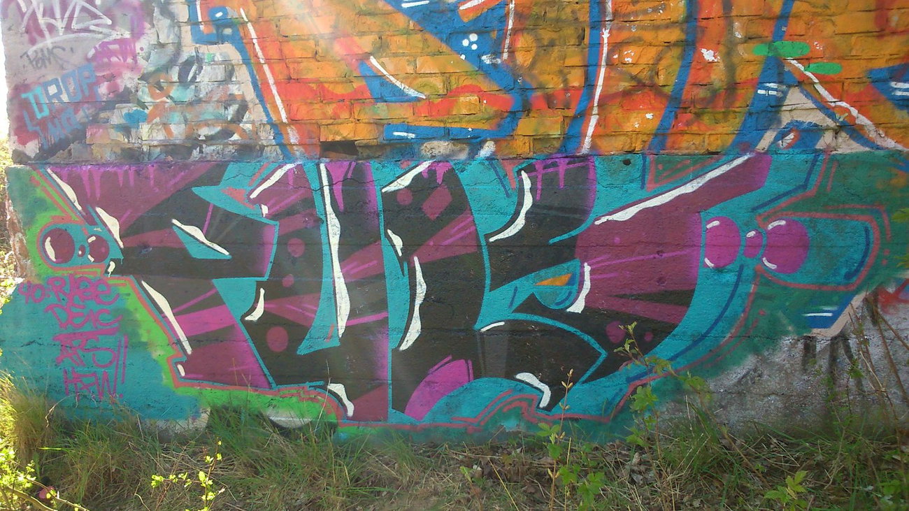 Graffiti Wall - Photo by AGON