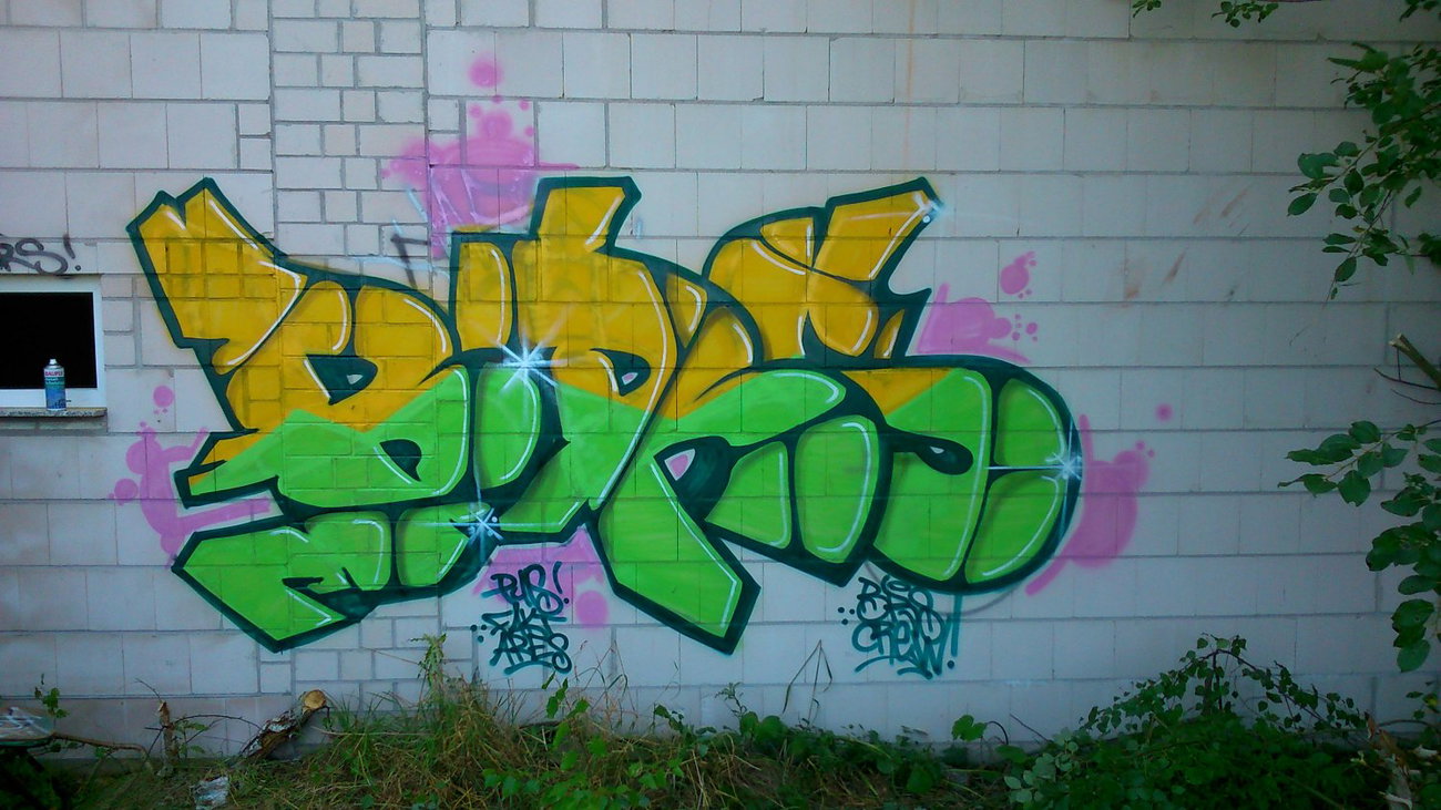 Graffiti Wall - Photo by AGON