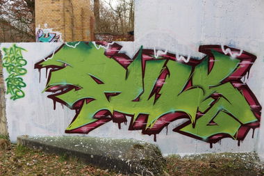 Graffiti Wall - Photo by AGON - Puls, burns, APS (2016)