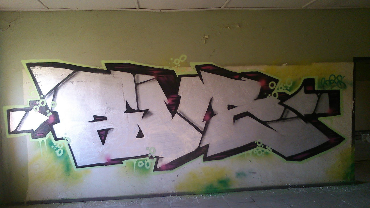 Graffiti Wall - Photo by AGON - Puls, BRS (2015)