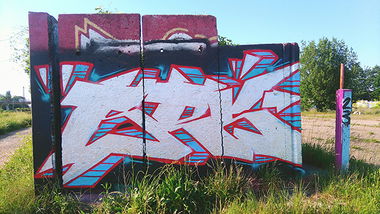 Graffiti Bombing - Photo by AGON - BRS, CREW, PULS (2016)