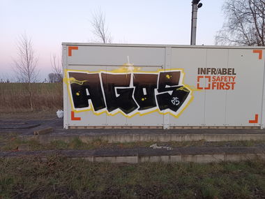 Graffiti Wall - Photo by AGOS99