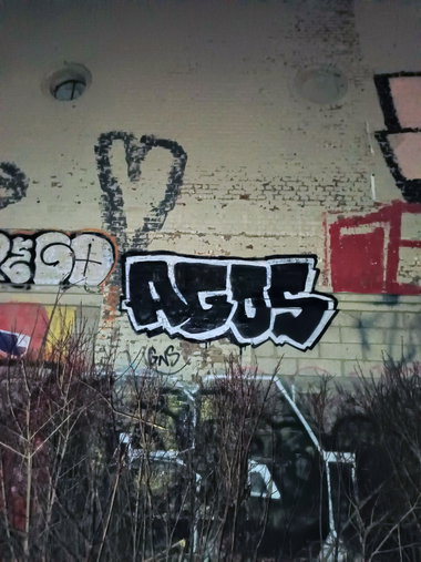 Graffiti Wall - Photo by AGOS99