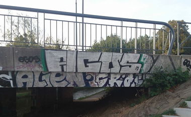 Graffiti Wall - Photo by AGOS99