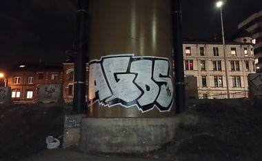 Graffiti Wall - Photo by AGOS99