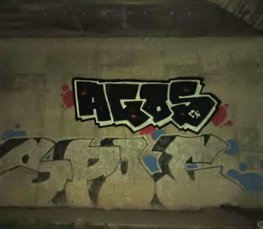 Graffiti Wall - Photo by AGOS99