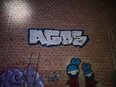 Graffiti Wall - Photo by AGOS99