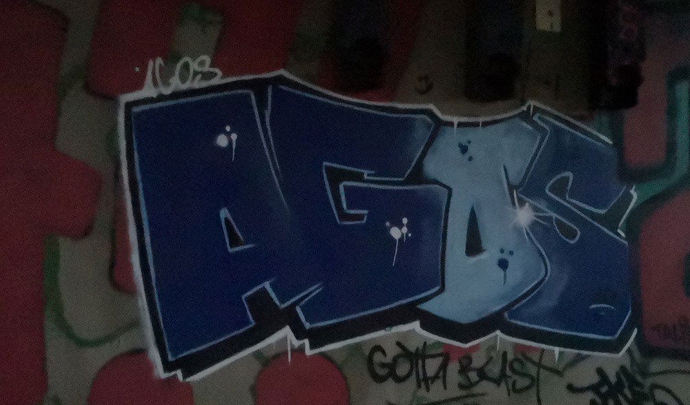 Graffiti Wall - Photo by AGOS99