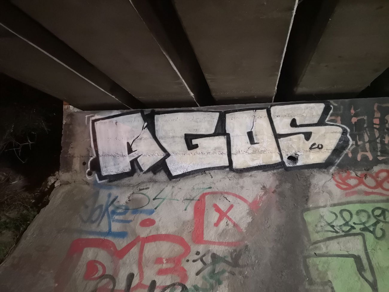 Graffiti Wall - Photo by AGOS99