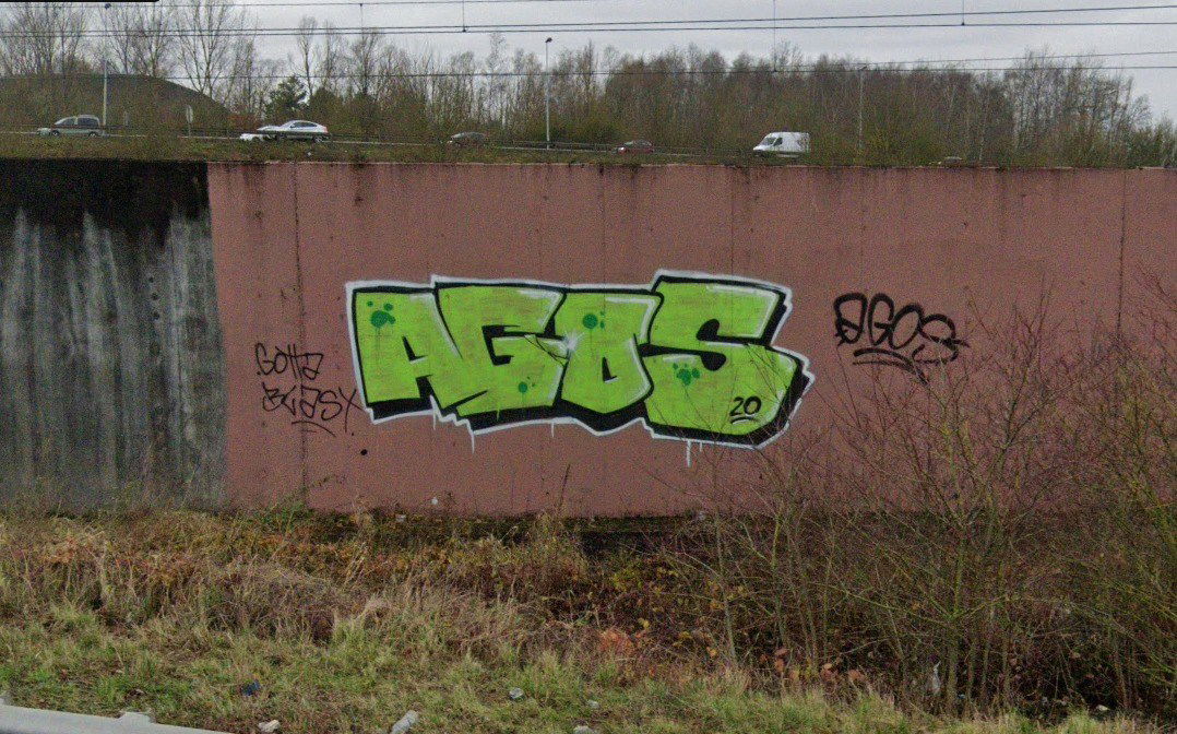 Graffiti Wall - Photo by AGOS99