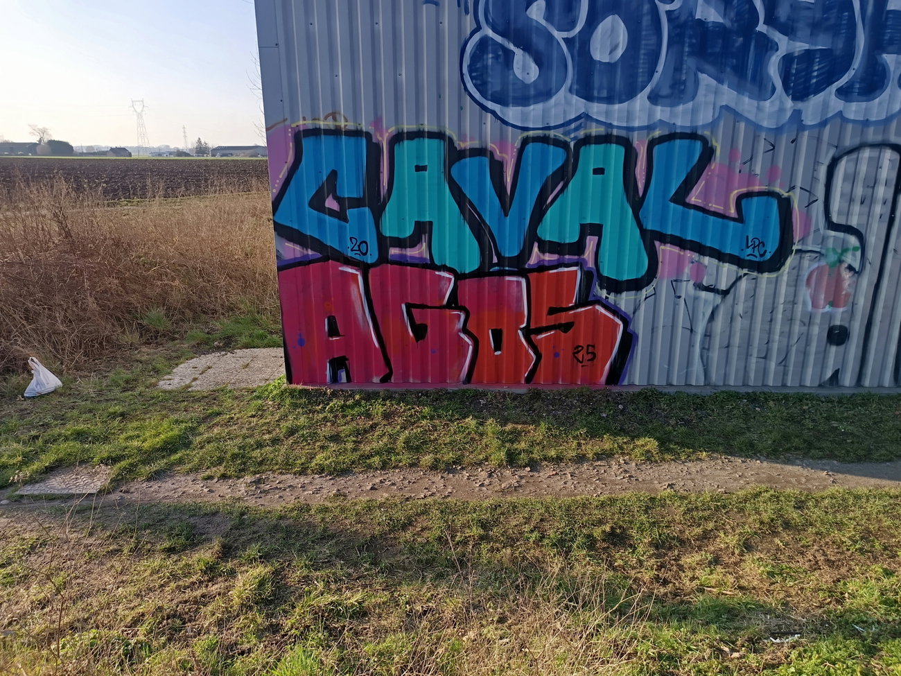 Graffiti Wall - Photo by AGOS99