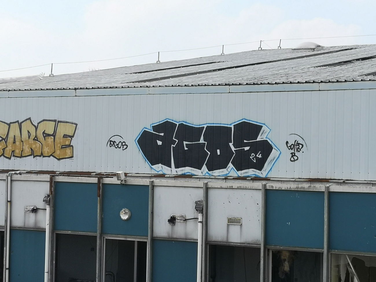 Graffiti Wall - Photo by AGOS99