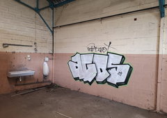 Graffiti Wall - Photo by AGOS99