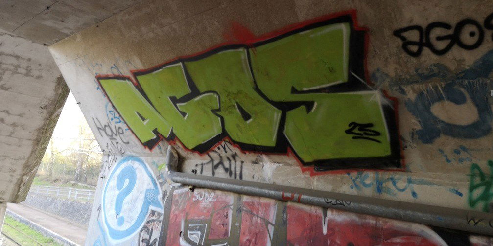 Graffiti Wall - Photo by AGOS99