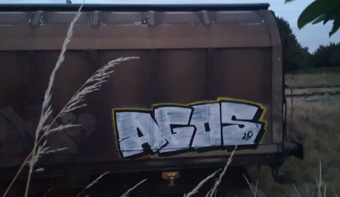 Graffiti Wall - Photo by AGOS99