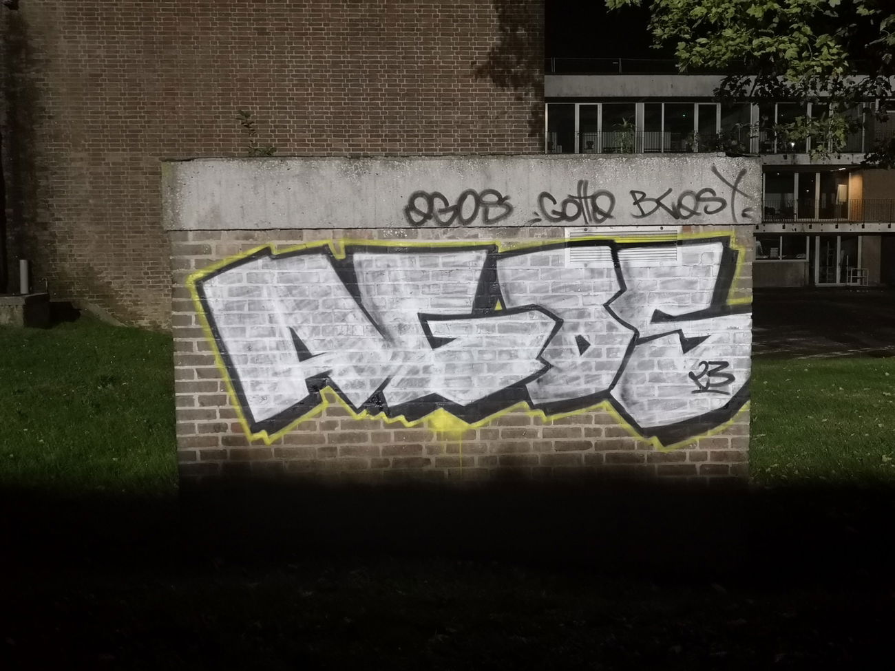 Graffiti Wall - Photo by AGOS99