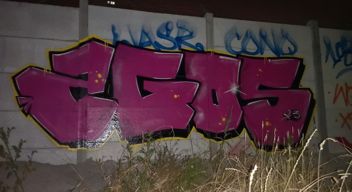 Graffiti Wall - Photo by AGOS99