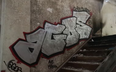 Graffiti Wall - Photo by AGOS99