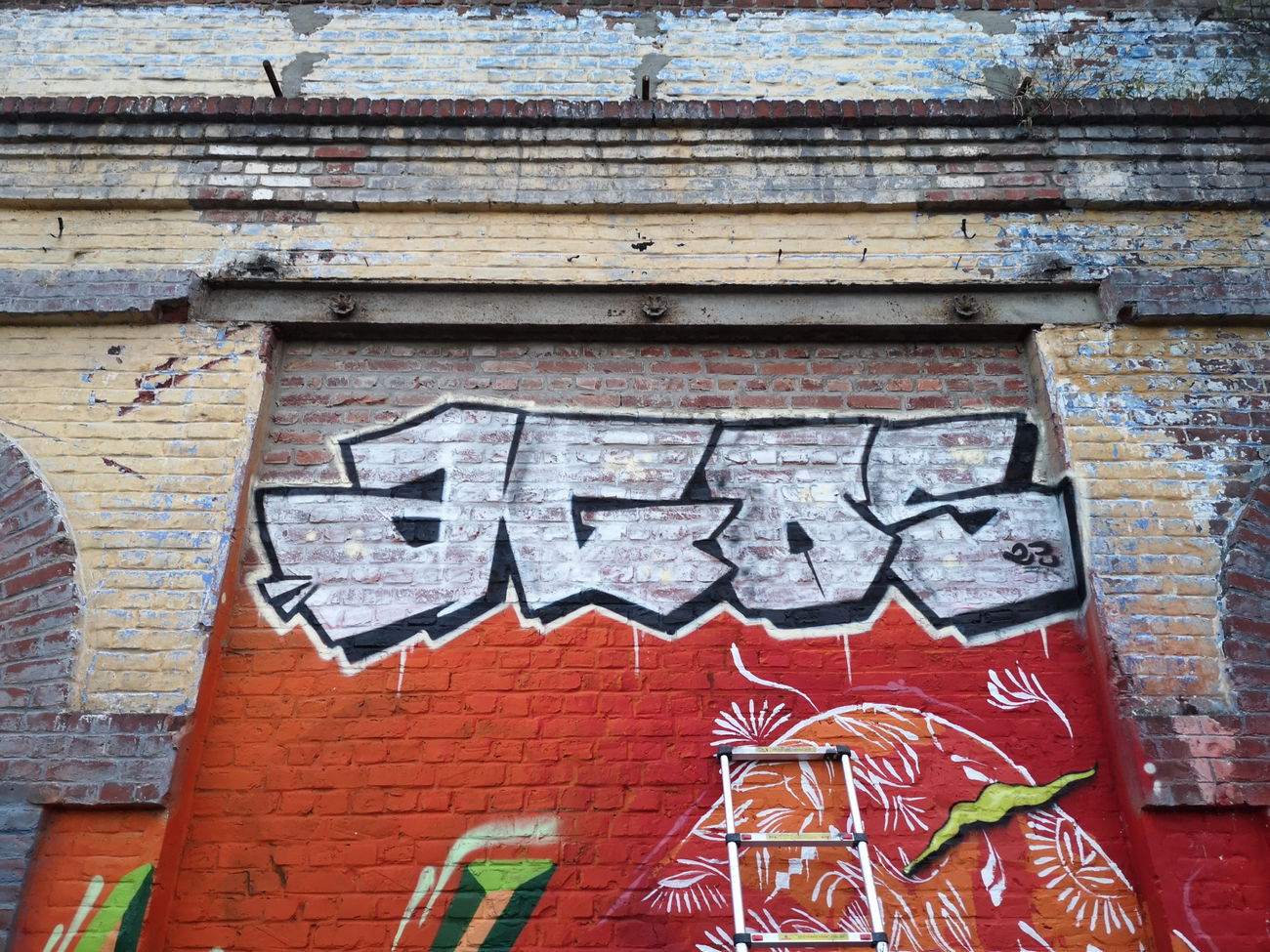 Graffiti Wall - Photo by AGOS99