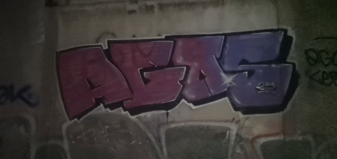 Graffiti Wall - Photo by AGOS99