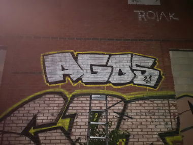 Graffiti Wall - Photo by AGOS99