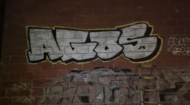 Graffiti Wall - Photo by AGOS99