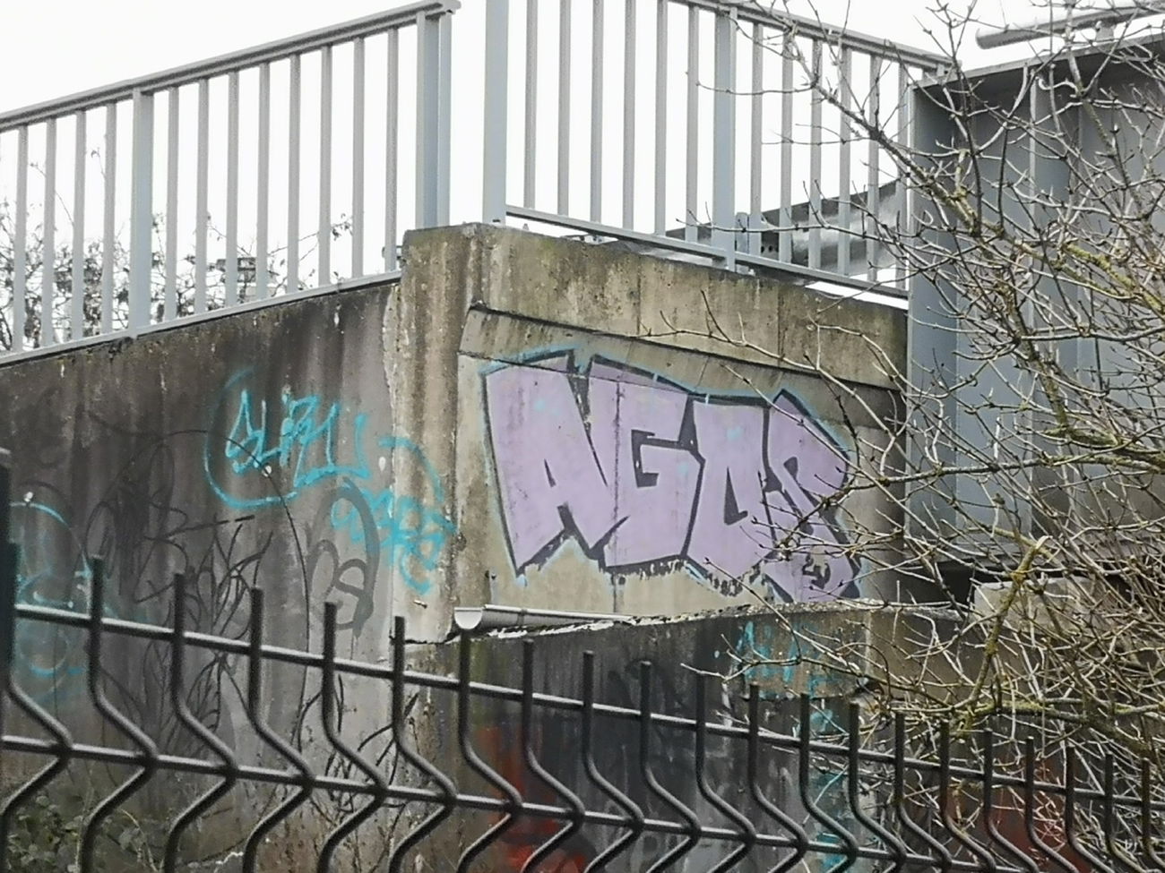 Graffiti Wall - Photo by AGOS99