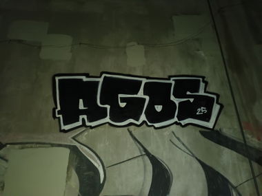 Graffiti Wall - Photo by AGOS99