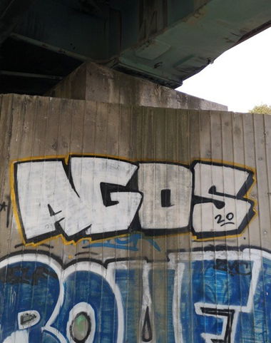 Graffiti Wall - Photo by AGOS99