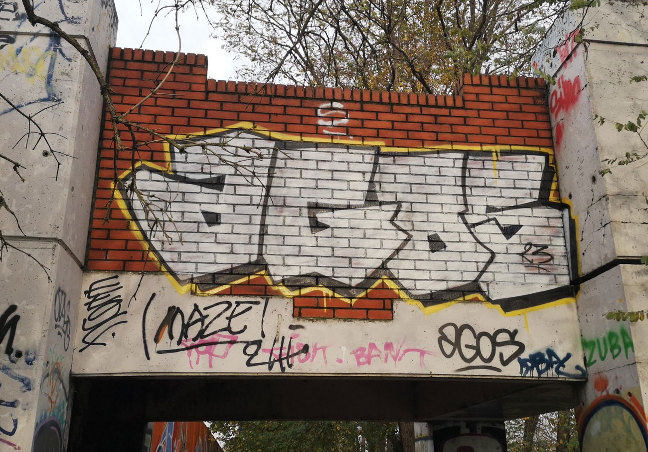 Graffiti Wall - Photo by AGOS99