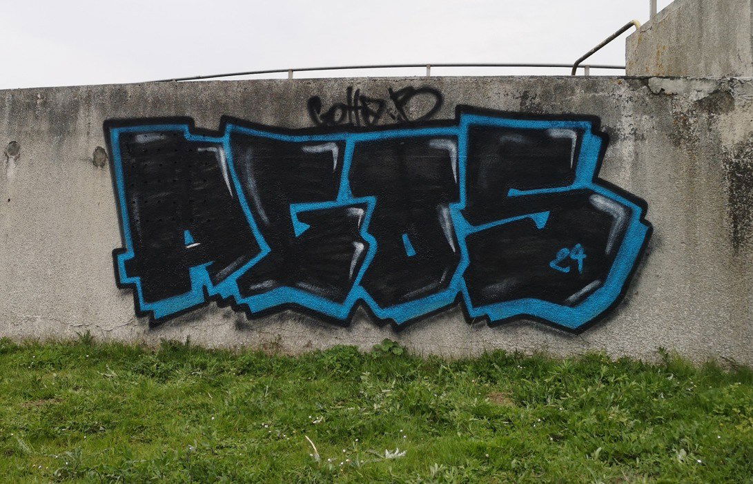 Graffiti Wall - Photo by AGOS99