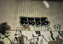 Graffiti Bombing - Photo by AGOS99