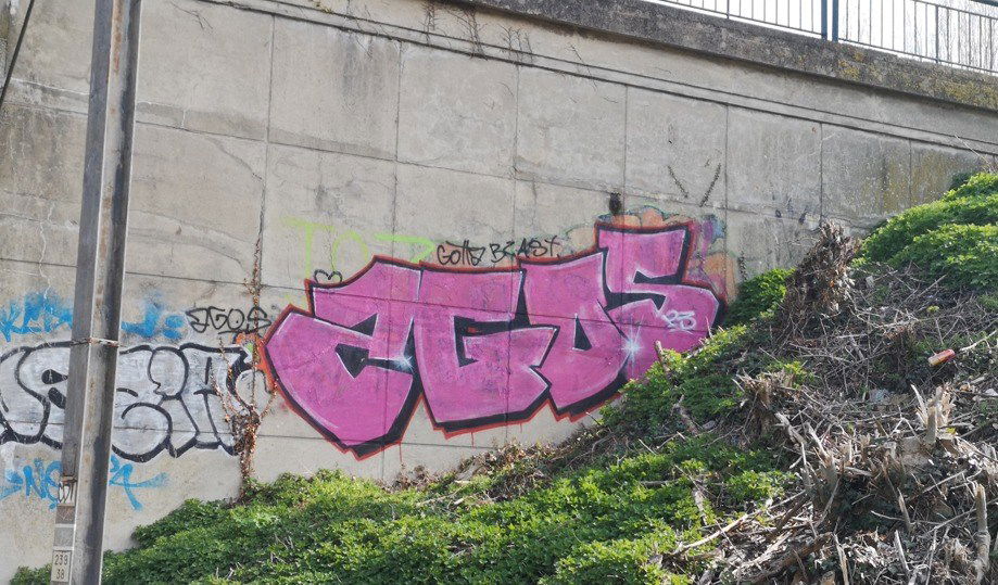 Graffiti Wall - Photo by AGOS99