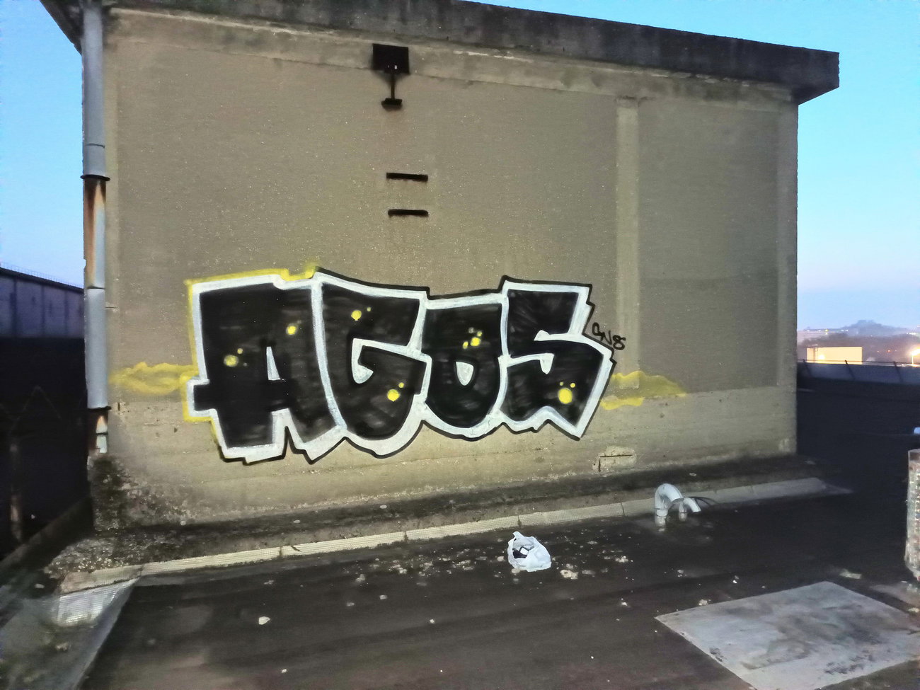 Graffiti Wall - Photo by AGOS99