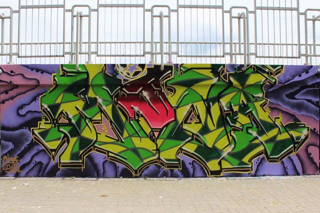 Graffiti Wall - Photo by AGR - MINA, AGR (2013)