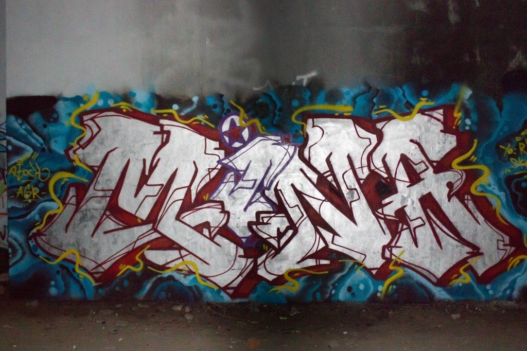Graffiti Wall in Grudziadz - Photo by AGR - train, line, chrom (2013)