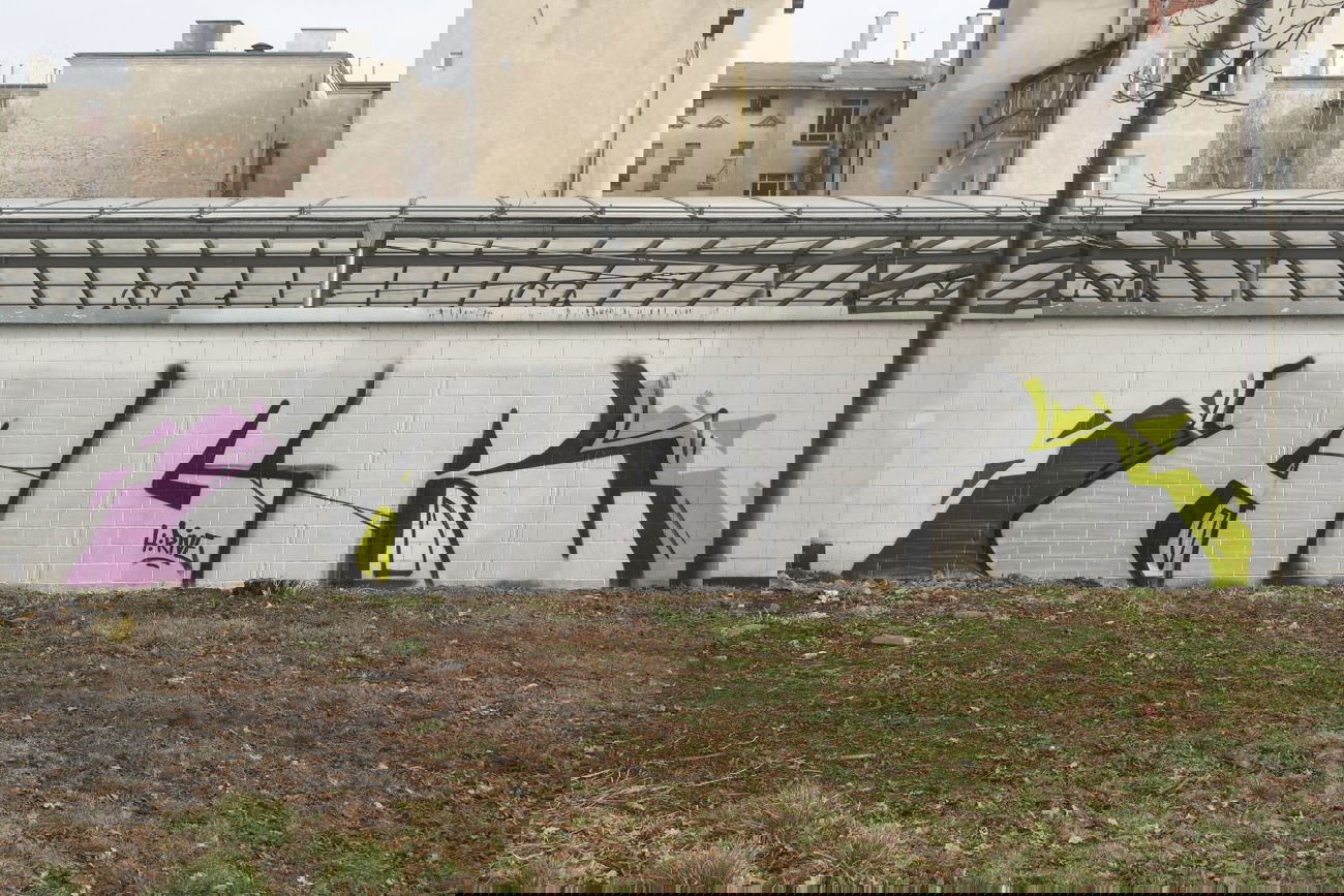 Graffiti Bombing - Photo by AGR - Blef, Zomi, Mina (2014)